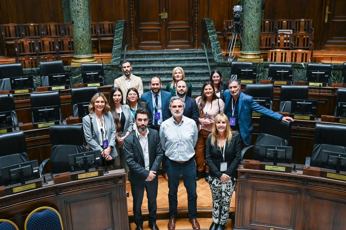 lconectadas's tweet image. #LegislaturasConectadas 
🏅 Destacado 1er encuentro Federal de Secretarios
Parlamentarios y Administrativos 
🌐 Mas info acà: 
legislaturasconectadas.gob.ar/Prensa/Destaca…