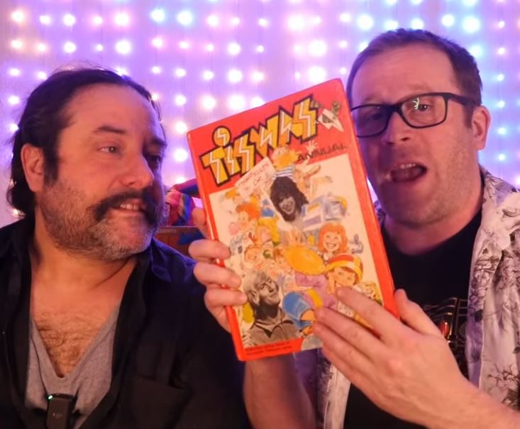 TheCheapShowPod's tweet photo. Fancy A New Cheap Shots video?
Good - because we have one coming REAL SOON!!!
We're tackling Sat Morning TV Shows again, and this time out, we're grabbing Tiswas by the short and curlies... Also, beware of added Duggie Questions &amp; Cpt Curious!
6pm TONIGHT! https://t.co/OcZeRnYSF3