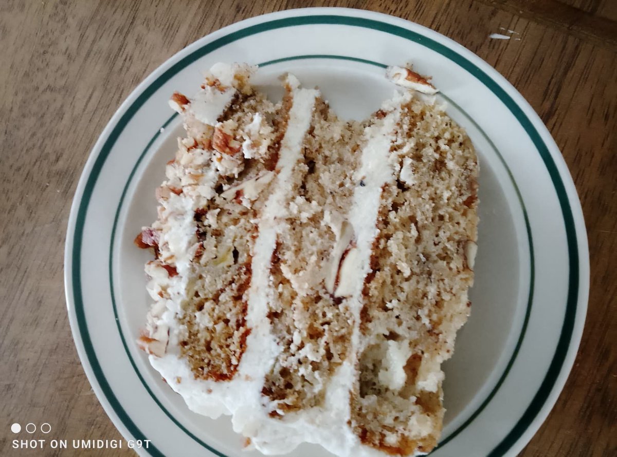 SBinF's tweet image. I do be baking.