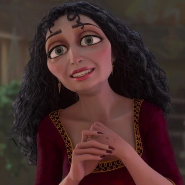 dorindadeadly's tweet photo. Lisa Rinna has been cast as Mother Gothel in the live-action ‘TANGLED.’ https://t.co/Rky84GIIHT