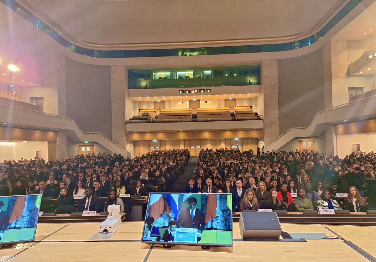 CelineJurgensen's tweet photo. Véritable laboratoire de diplomatie, #FerMUN montre que le multilatéralisme est l’affaire de tous. La 🇫🇷 est fière de soutenir cette initiative, qui forme des jeunes &amp; leur donne espace &amp; voix dans la construction du monde. Heureuse d’avoir ouvert l’édition 2026 avec 500 jeunes ! https://t.co/B9UuALNtGE