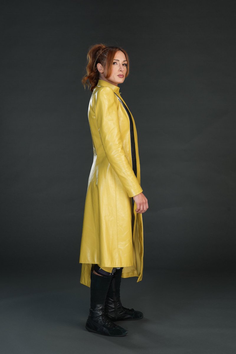 BeckyLynchWWE's tweet image. Can we talk about my LEGENDARY ring gear from my HISTORIC win on MONDAY?! It was out of this GALAXY!! THANKS to my GENIUS team of Avery and Tanya for their hard work! I HAVE GREAT ideas and they made it come to life! Alex Kurtzman (BIG TIME LEGEND) was so impressed, he told me…