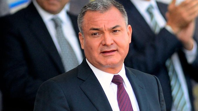 🔴⚡️#ULTIMAHORA
Es detenido Eduardo N, exfuncionario federal ligado al exsecretario de seguridad federal Genaro García Luna, por presunto peculado y delincuencia organizada por contratos de penales federales.
💥Fue detenido por agentes de la <a href="/FGRMexico/">FGR México</a>.