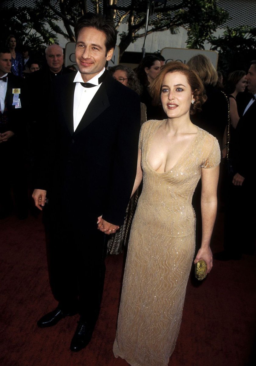 nika 🍁 tweet media