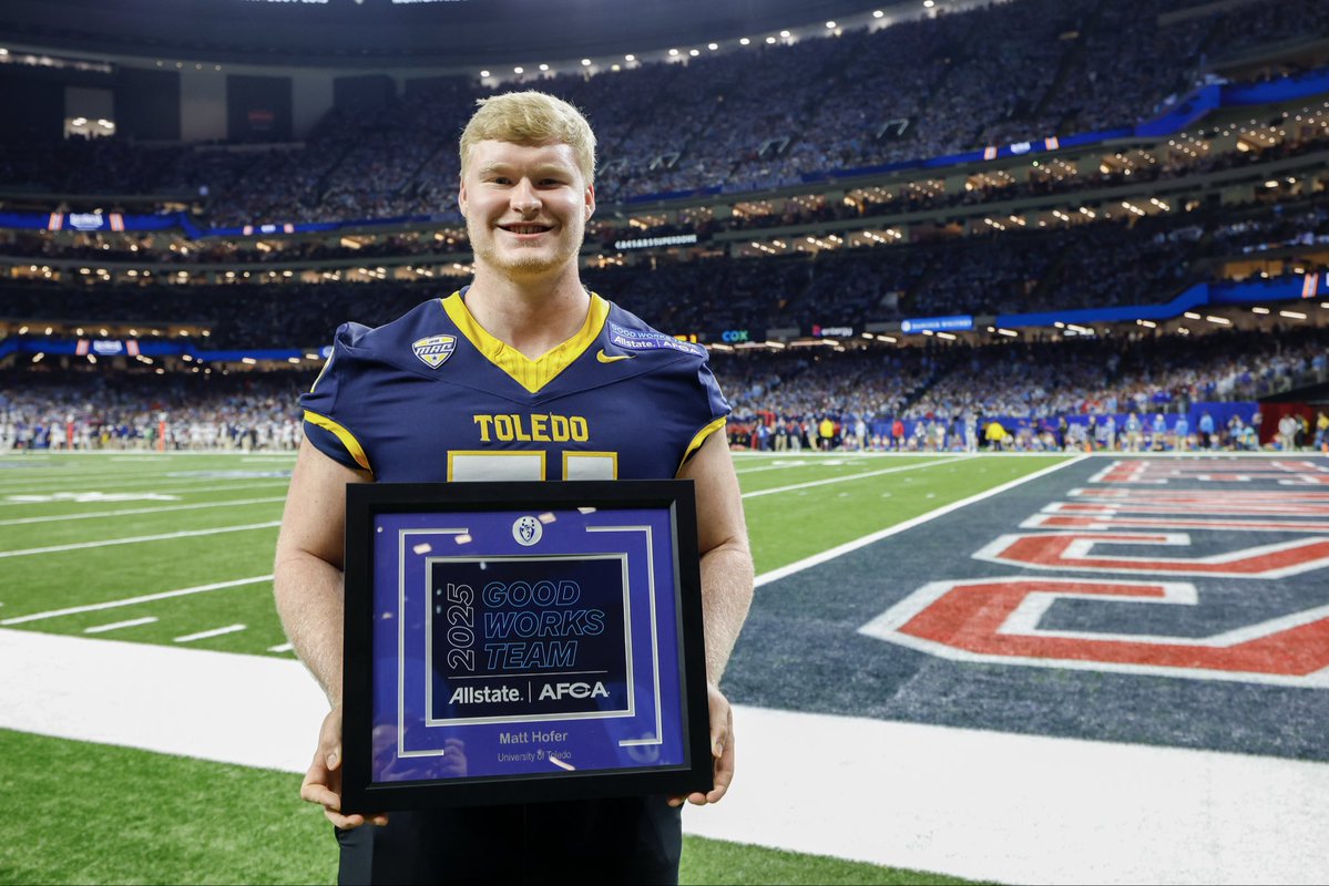 MattHofer5's tweet image. Extremely thankful and honored to be named to this years Allstate AFCA Good Works Team! Such a blessing to be at Sugar Bowl with the team and hear how such amazing people have served their community and around the world.