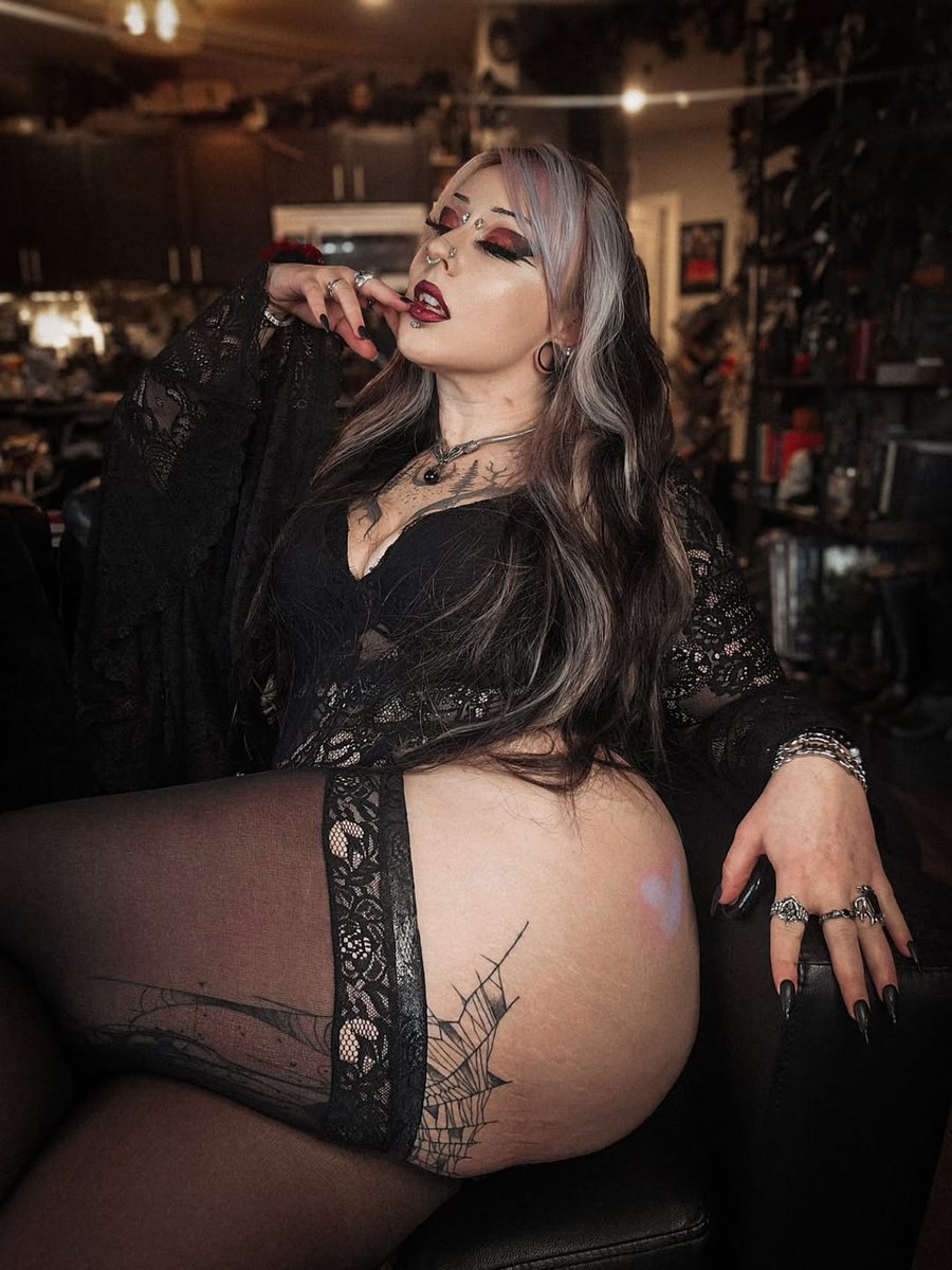 Yvanna Frier tweet media