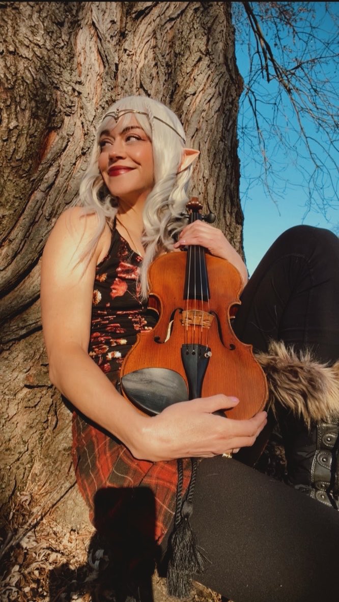 My goal this quarter is to just lean into and maybe even mashup all the things I love most… violin, elves, the woods, and rock music 🎻🧝🏼‍♀️🌿🤘🏻Vids coming soon! #violin #elf
