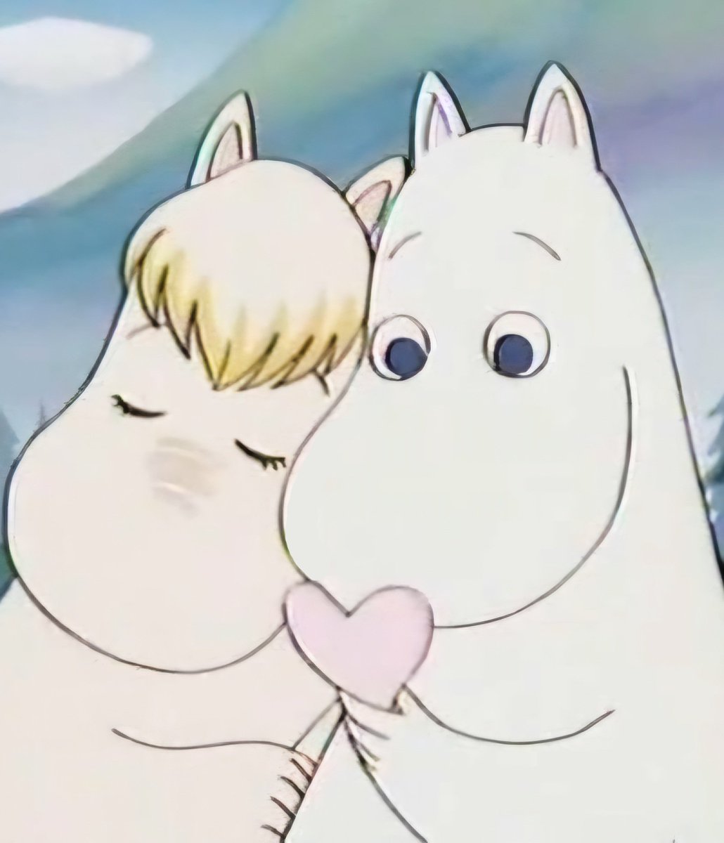 azuretimegears's tweet image. Now I can't help but imagine Promdy as Moomin and Snorkmaiden 🩷