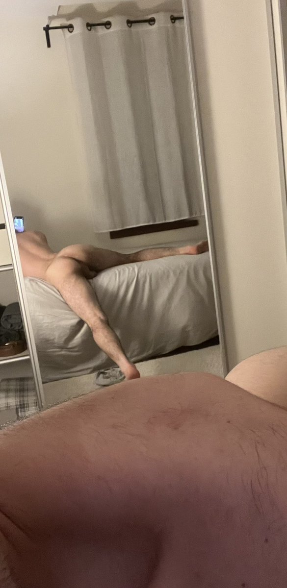 Mr. bottom tweet media