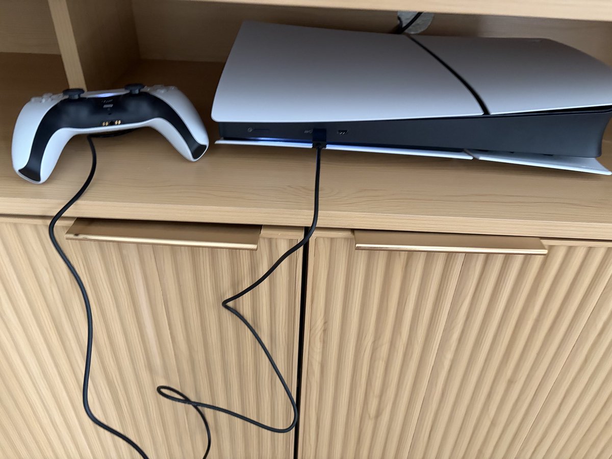 Миний купондолт төгсрөөд өөрийнхөө хэр хэмжээнээс хэтэрсэн юм авдаг болчихлоо, тохиргоог нь хийх гэж оролдоод чадсангүй. Маргааш нөгөөдрөөс л учрыг нь олохоос 😂