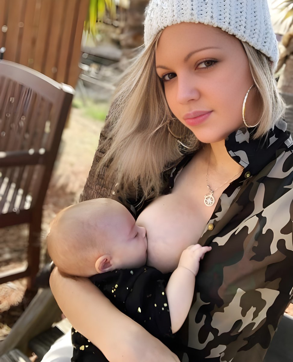 BreastfeedView's tweet image. The pure joy of breastfeeding bliss.