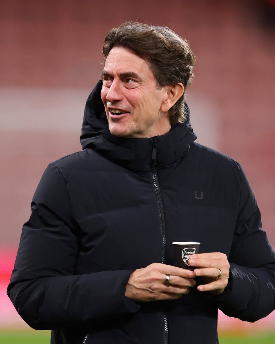 WH Fan Place tweet media