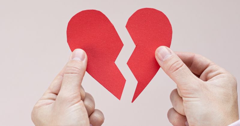 QGdoPOP's tweet image. Nicole Bahls aconselha pessoas que estão passando por um término:

“Quando estiverem passando por um término, pensa q a pessoa sofreu um acid3nte de carro e morr3u. Todo mundo vive sem ela e voce também vai viver”