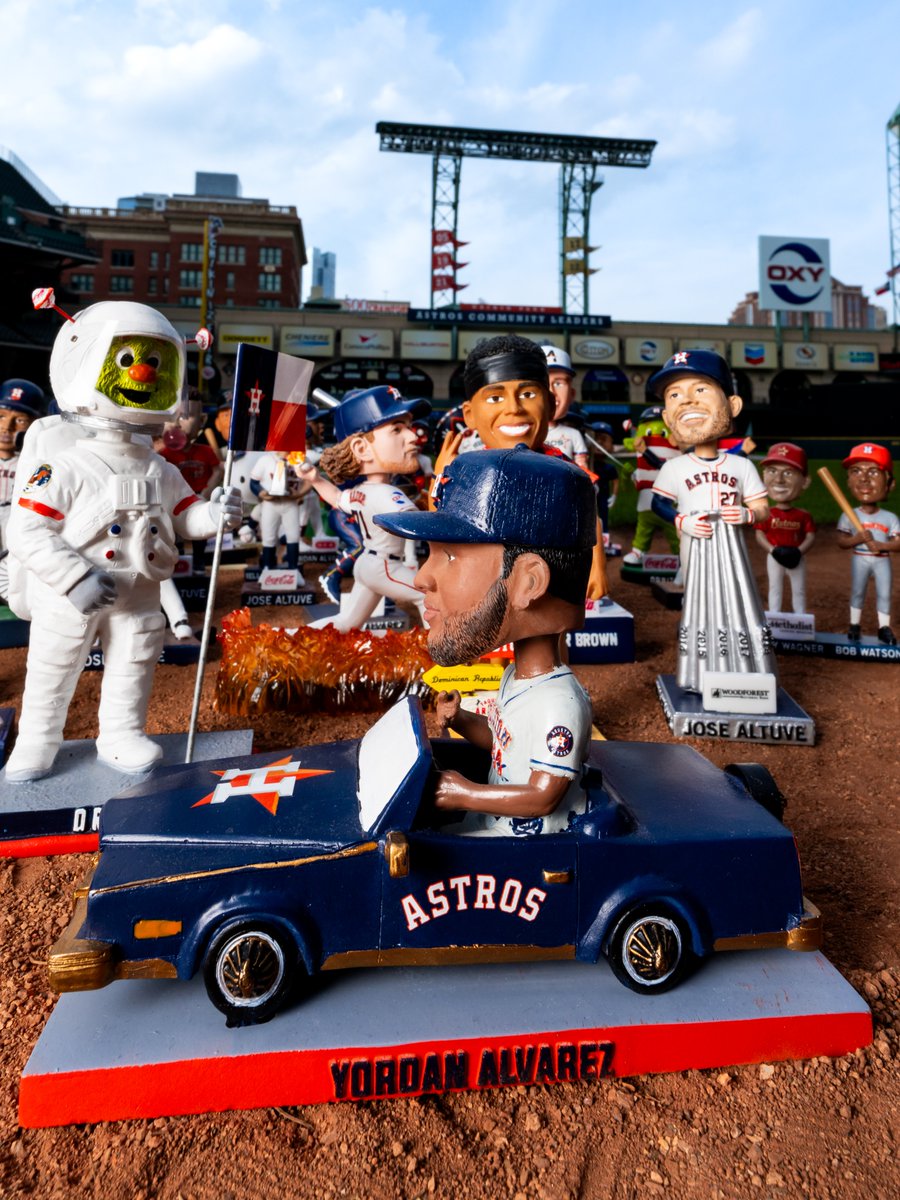 Look at all those bobbleheads! #NationalBobbleheadDay
