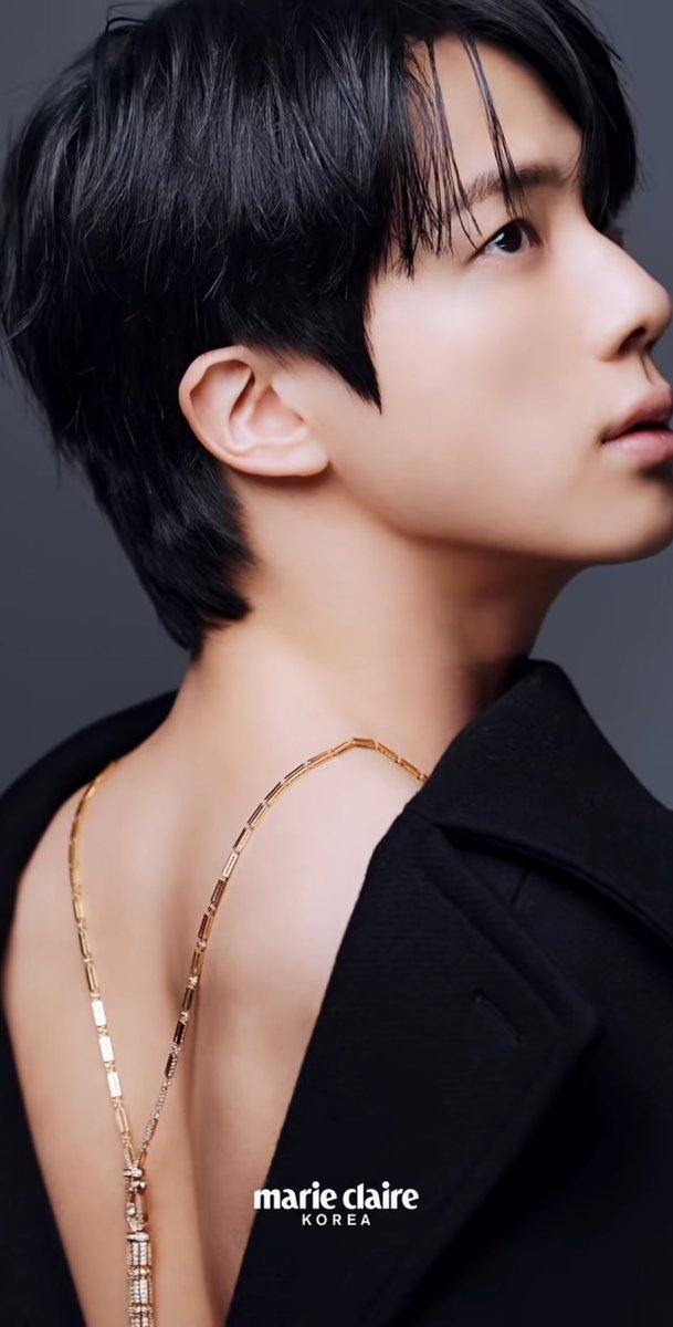 Wow……♡♡♡
ほんと……綺麗……♡♡♡
#毎日ジン君 #BTSJin #BTS
#WeLoveYouJin