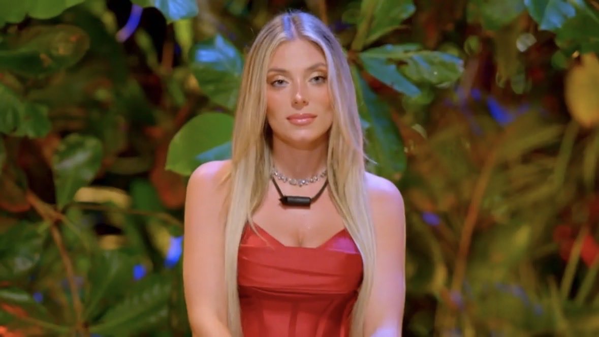 makokista's tweet photo. Lo siento pero los que criticáis a claudia no sabéis ABSOLUTAMENTEde realitys SORRY BEBES #LaIslaDeLasTentaciones25 https://t.co/2GvHfMPn5N