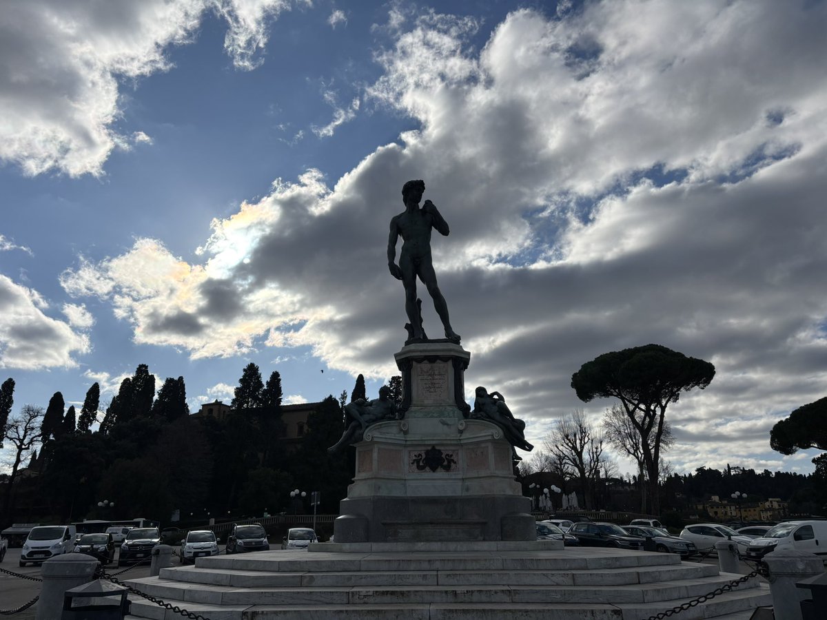 【超希少】✞ゴシック様式祭壇＋マリア像2体＋天使像　カトリック 超希少】✞ゴシック様式祭壇＋マリア像2体＋天使像 カトリック 超希少