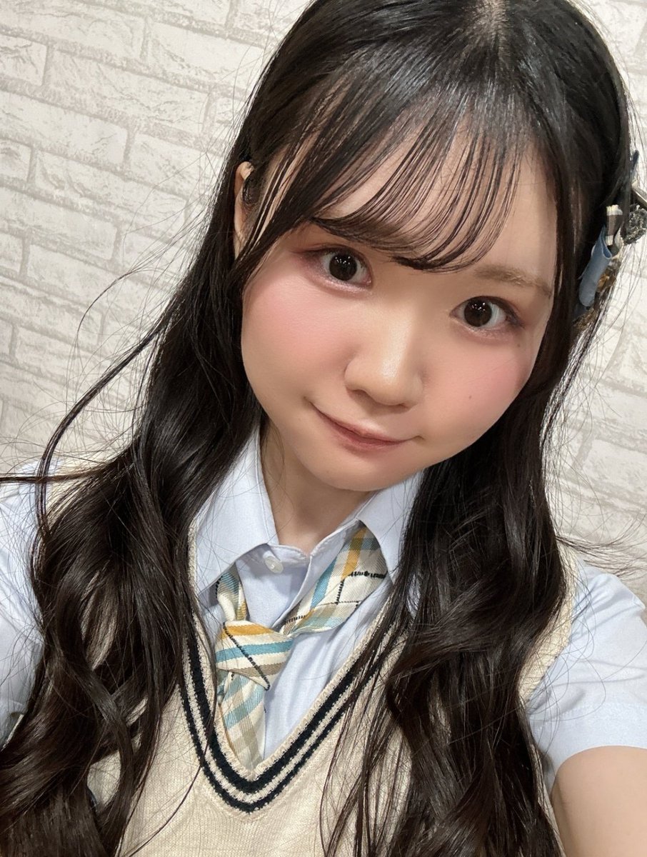 ⭐️きくりんです 透明感アイドル好き必見！天使すぎる推し発見❤️【森斗咲羽】 - YouTube