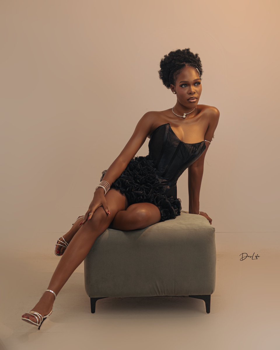 Bluebox. 🟦 tweet media