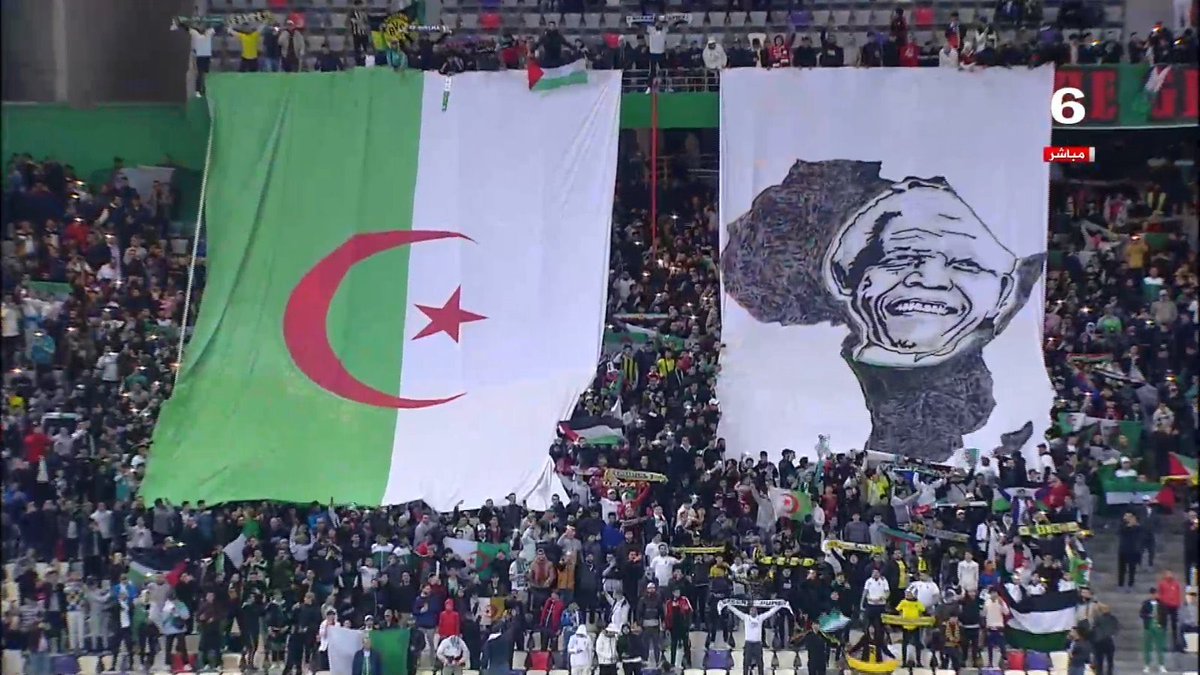 Algeria_FC's tweet image. Are you talking about the same Nelson Mandela who did his military training in Algeria? The same Nelson Mandela Algeria provided weapons to to help free South Africa? The same Nelson Mandela we named a stadium after? The same Nelson Mandela we paid tribute to in a friendly match?