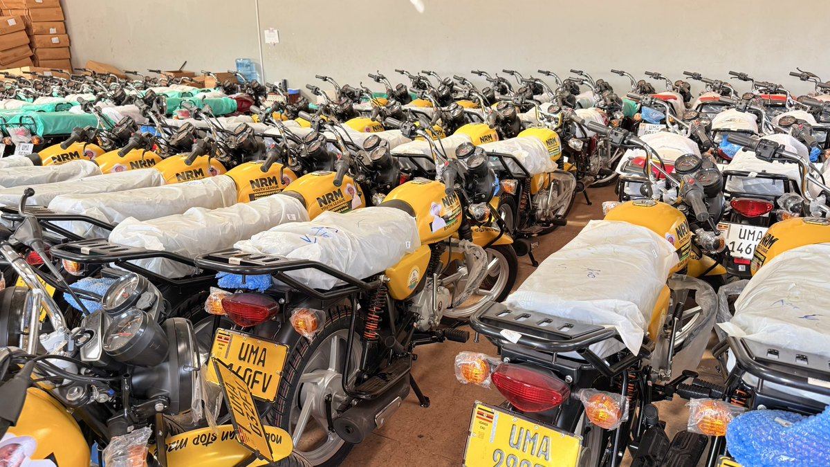 NrmYouthleague's tweet photo. Facilitating movement, strengthening mobilization. The NRM Youth League Executive hands over motorbikes to NRM Youth Mobilizers in support of parish-based mobilization and community engagement.
#ProtectingTheGains #progressvote https://t.co/zkmkJWoeaq