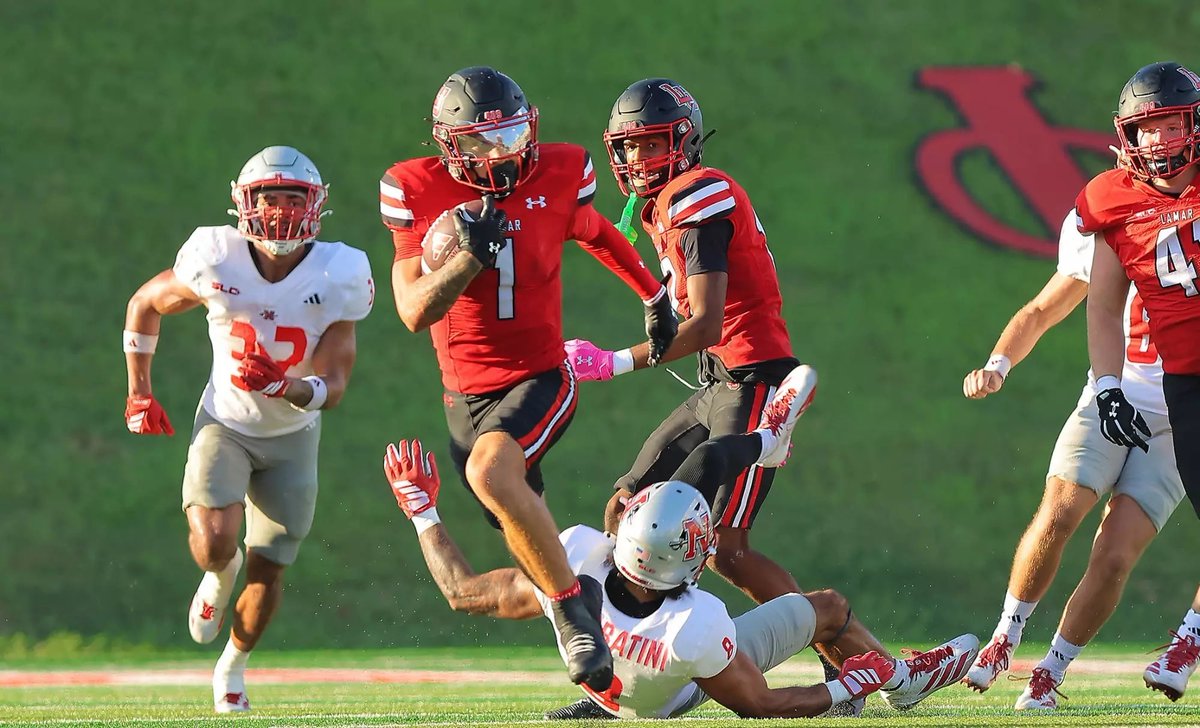 AlexGreen2024's tweet photo. Blessed and fortunate to receive an offer from @LamarFootball!!!Thank you @_CoachDiaz for believing in my ability. @Coach_Mitch2 @ReelGoatSports @MateoLowe @GrowthWithDesso @TransferPortal @CoachWCompton @coachlaplante #TransferPortal https://t.co/21iUhTyG8h