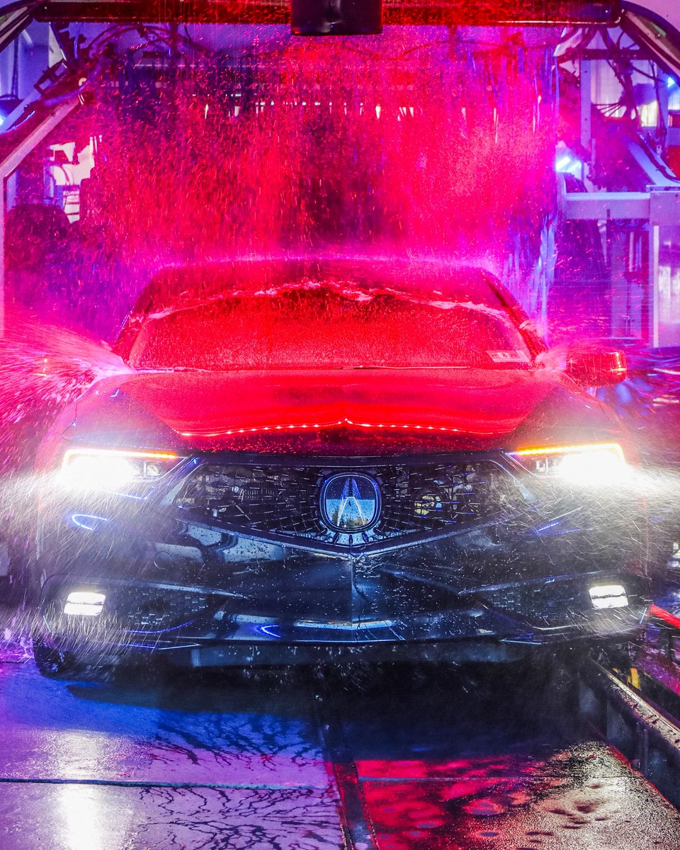 1st Wash Wednesday of the New Year! 🫡💦 It’s time to shine folks, swing on by for a wash. Our friendly team is ready to have your car looking brand new. 💧✨ #washwednesday #glowcarwash #timetoshine #unlimitedwashes #glowup