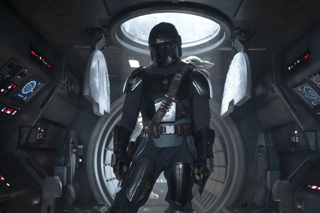 New look at THE MANDALORIAN AND GROGU

(Source: <a href="/USATODAY/">USA TODAY</a>)