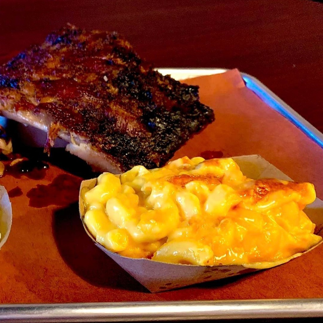 GastonsBBQBeer's tweet photo. Come make memories with us at Gaston's BBQ &amp; Beer! Enjoy delicious food and good company. See you there! 🥩🍺
Check out our menu 👉 https://t.co/QeHFaqa8hO
#GastonsBBQ #BBQLife #BBQandBeer #SouthernBBQ #GrillMaster https://t.co/5alg3eeKbF