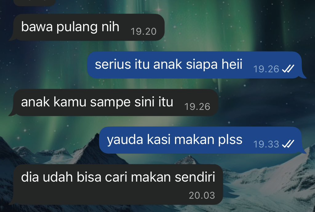 Syybeee's tweet photo. rill kuat bgt gue, tiap hari menghadapi cwo asbun 😭 chat nya be like : https://t.co/zHQkKRl4Nq