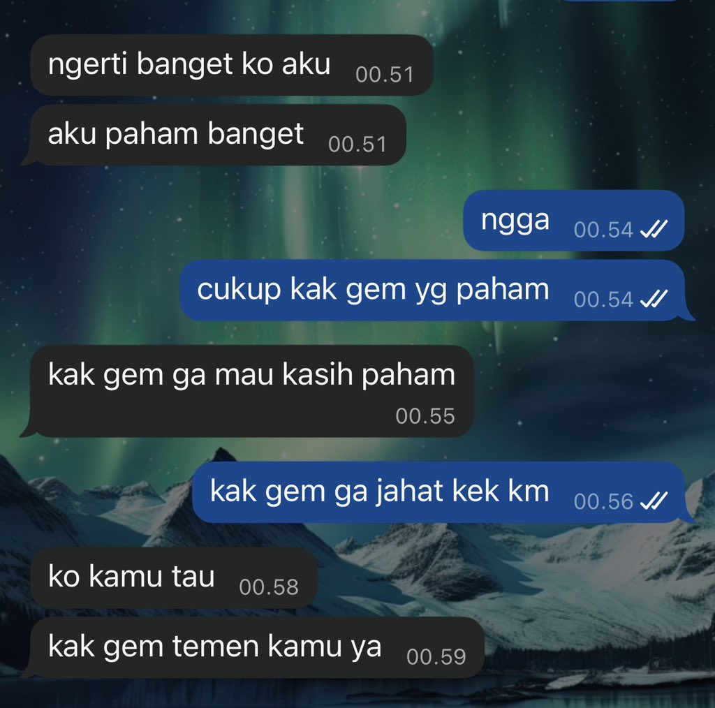 Syybeee's tweet photo. rill kuat bgt gue, tiap hari menghadapi cwo asbun 😭 chat nya be like : https://t.co/zHQkKRl4Nq
