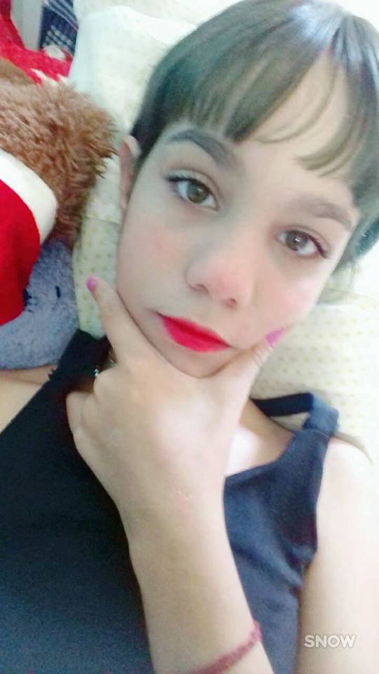 Buscarela's tweet photo. Pensando seriamente em trocar a cor do meu cabelo... qual cor eu pinto ? https://t.co/x9prD5fh7j