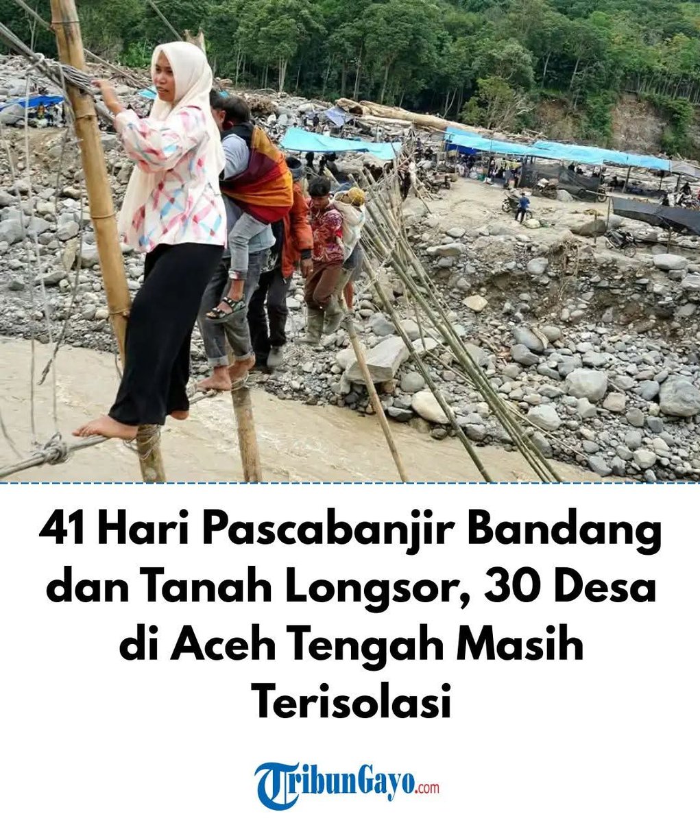 Aceh's tweet image. Lebih dari 🗓 45 hari pascabanjir bandang 🌊 melanda Aceh, lebih dari 30 desa di 5 kecamatan di Aceh Tengah  masih terisolasi akibat akses jalan dan jembatan yang terputus. Warga menunggu kehadiran negara untuk membuka keterisolasian ini.📍 Aceh Tengah.

🌀 Banjir Aceh akibat…