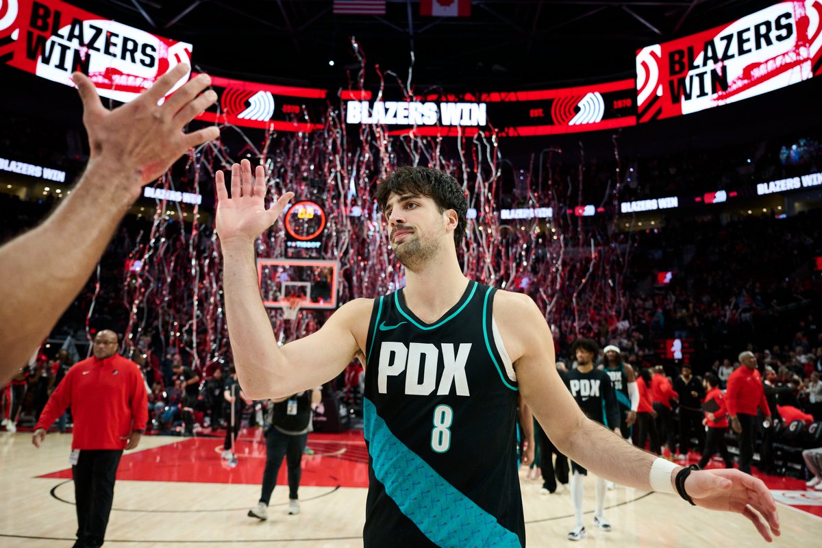 Hoy jugamos contra los Rockets a las 4:00

Las bajas las mismas de siempre. Sengun no juega. Ganen.

#RipCity