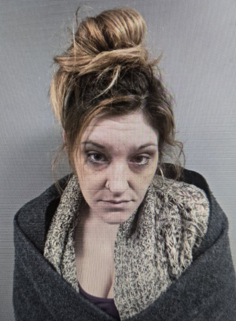 HPS #WantedWednesday suspect - Angel MORRISON, 35, LKA - West Grey. Wanted for Possession of a Controlled Substance x 2 and Breach of Undertaking. Anyone with information on her whereabouts is asked to contact HPS or <a href="/CrimeStoppersGB/">Crime Stoppers GB</a>.