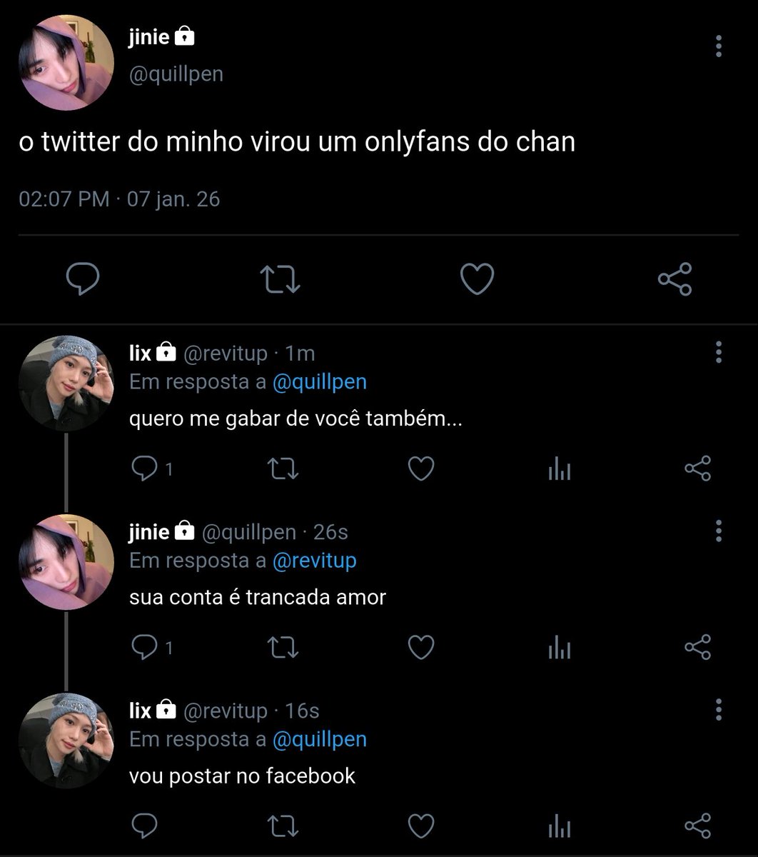 Modelos de posts de Natal para Facebook personalizáveis e gratuitos | Canva, image size:1062x1200