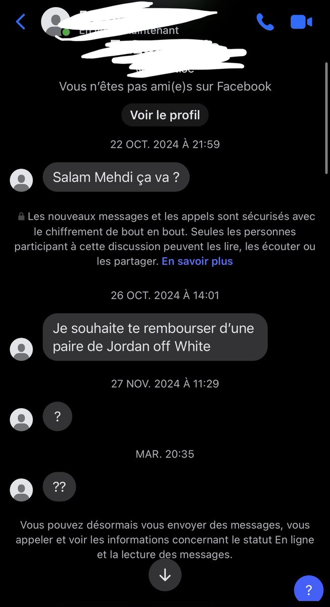 MdiPowell's tweet image. Il vient de m’arriver le truc le plus lunaire de ma vie, en 2018 j’ai acheté un paire de Jordan 800€ à un mec sur un groupe Facebook, cette paire s’est avérée être fausse et en 2026 le mec vient de me recontacter… les screens parlent d’eux mêmes.