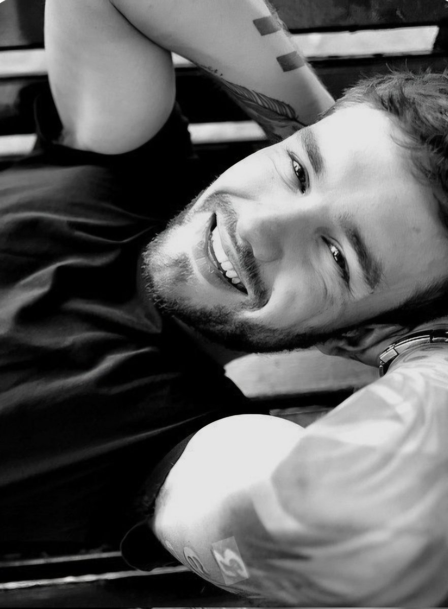 Lpforever2024's tweet image. It’s been 65 Wednesdays without you, Liam — including today.
Sixty-five weeks of waking up in a world that feels quieter without your voice, your laugh, your light. Every Wednesday hits a little differently, a reminder of time moving forward even when our hearts are still…