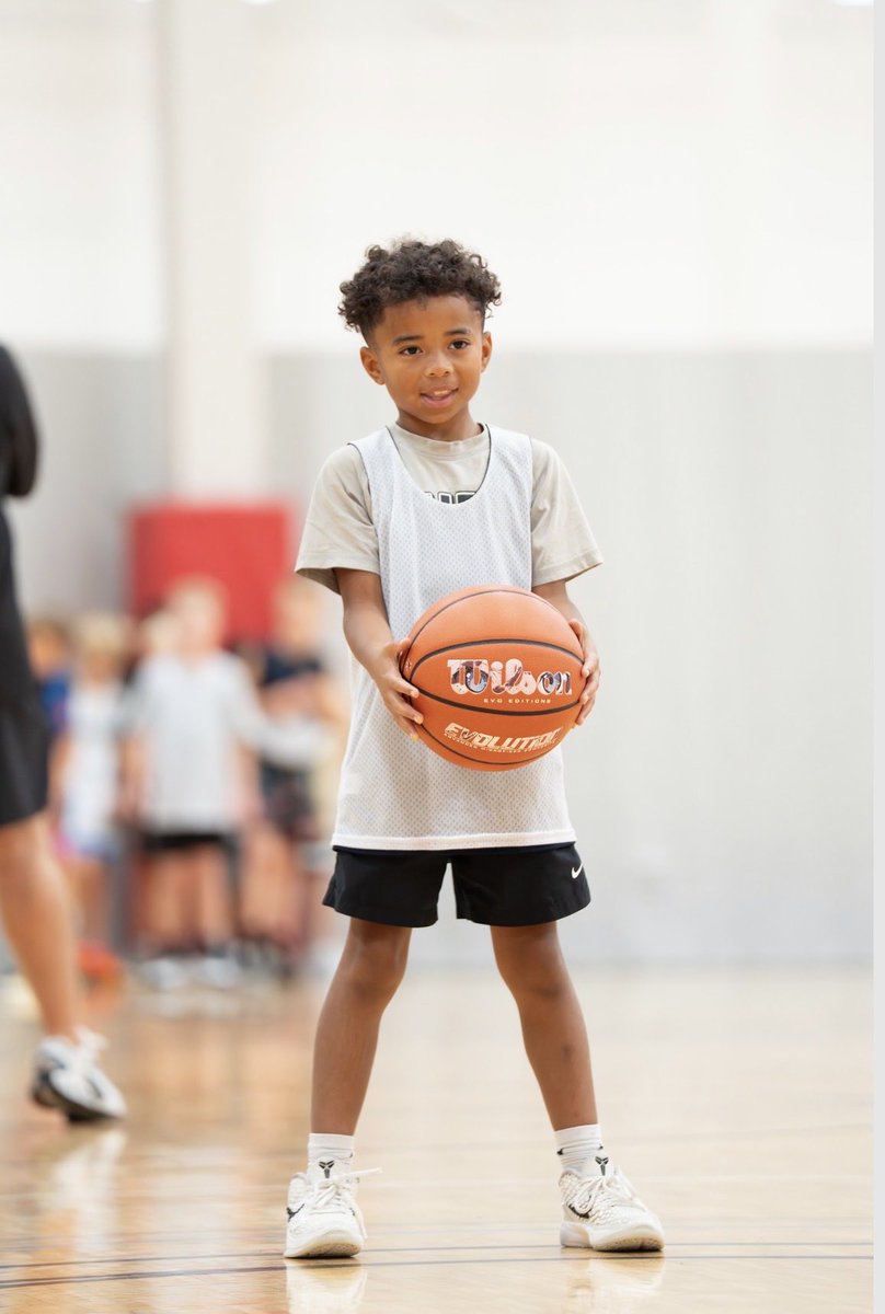 Showtime Basketball tweet media