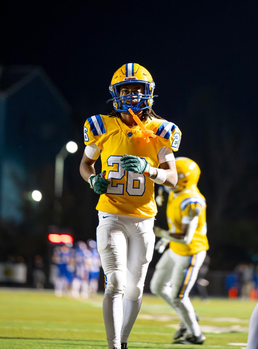 Juelz Chiron-Robinson tweet media