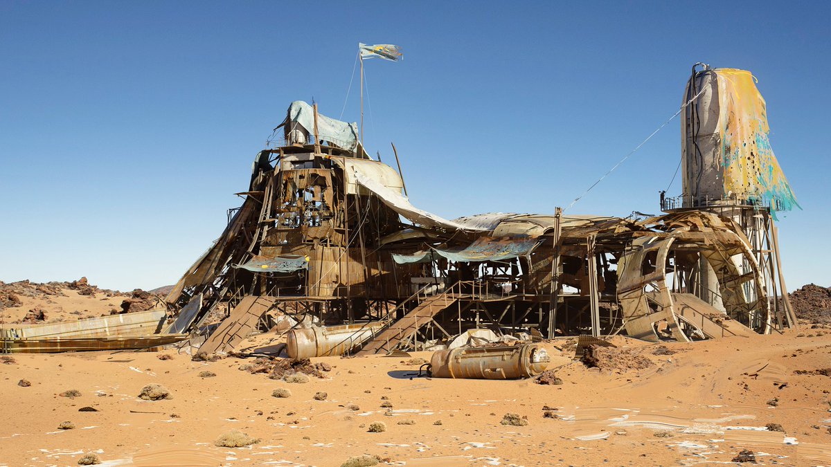 A bunch of 2023 ARC Raiders playtest loading screens