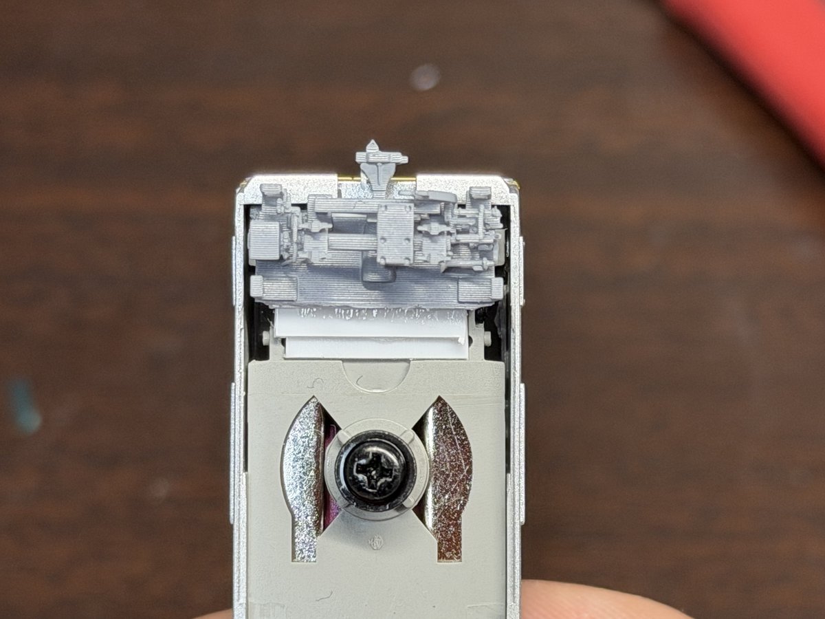 イーグルスモデル(@MODEL75990061 )さんのY7000機器を取り付け