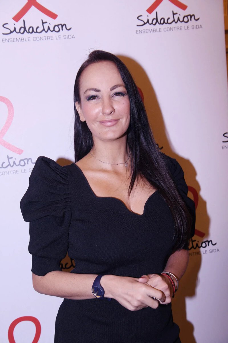 mycelebrities's tweet photo. #alexandra #Blanc #alexandrablanc #France #weatherpresenter #beauty https://t.co/owfuaepic5