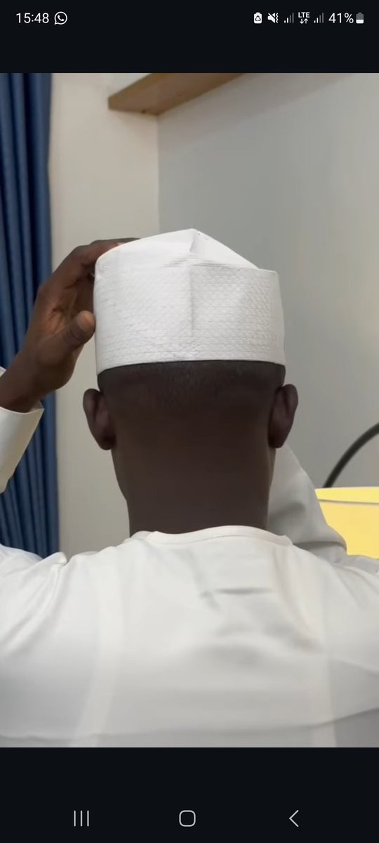 TweetsbyAzeez's tweet image. White "ELEGANZA CAPS" Available In All Sizes☑️🎊🤍

🏷️:10K EACH

📍: KANO,NIGERIA

☎️:08148663410

DELIVERY NATIONWIDE | 🗳️🤍

wa.me/23408148663410🙏☑️

#Tosin #Algeria #AFCON2025