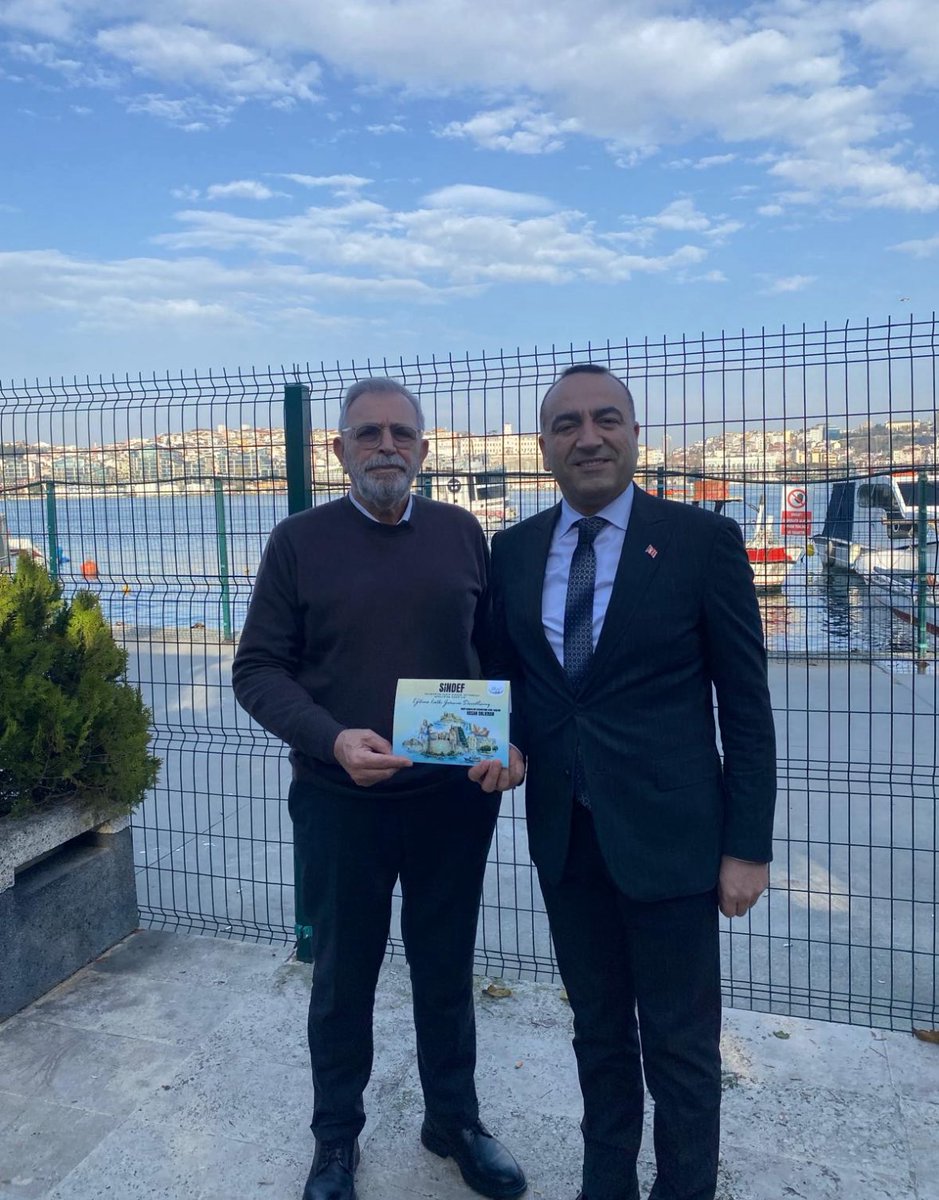 GELECEĞİNE SAHİP ÇIKMAK İSTİYORSAN GENÇLİĞİNE SAHİP ÇIK

SİNDEF Kurucu Başkanı, Kocamustafapaşa Su Ürünleri Kooperatifi Kurucu Başkanı ve Yönetim Kurulu Başkanı olan Sinoplu hemşehrimiz Nihad Önder’i ziyaret ettik.

24 Ocak 2026 Cumartesi günü saat 18.30’da, Küçükçekmece Nikah