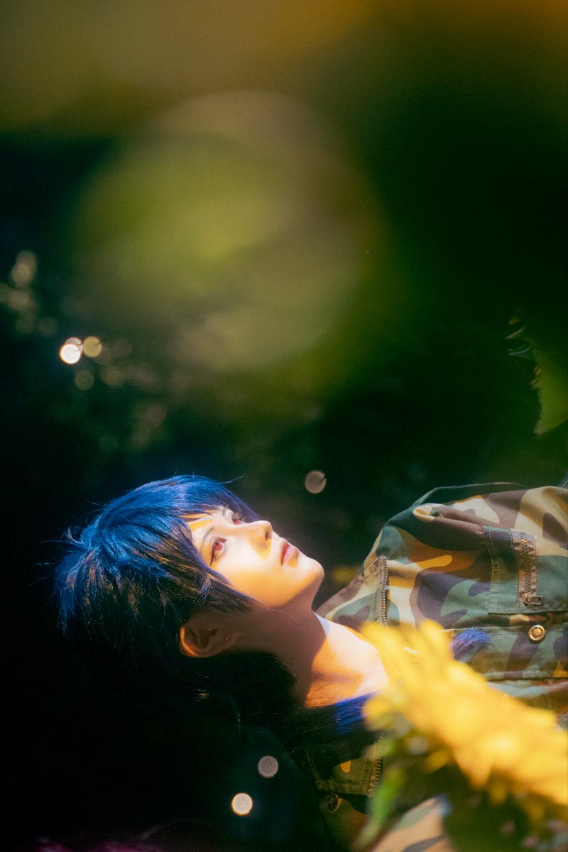 feo01124's tweet photo. cos/enst 伏見弓弦

——花が散る世界

📷：红虎 https://t.co/Wdbf5bR8ao