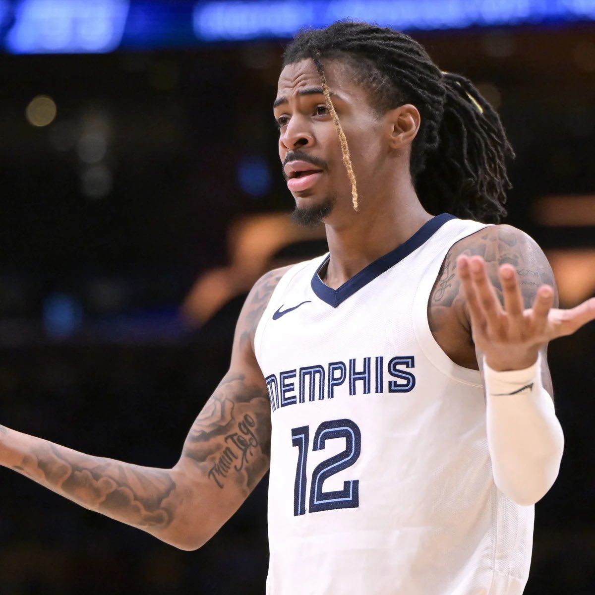 LegionHoops's tweet image. The get-in price for tonight’s Grizzlies-Suns game is only $4 (!!!) 😳

You can see the next 6 games in Memphis for a total of $26.

Insane prices. (via @TickPick)