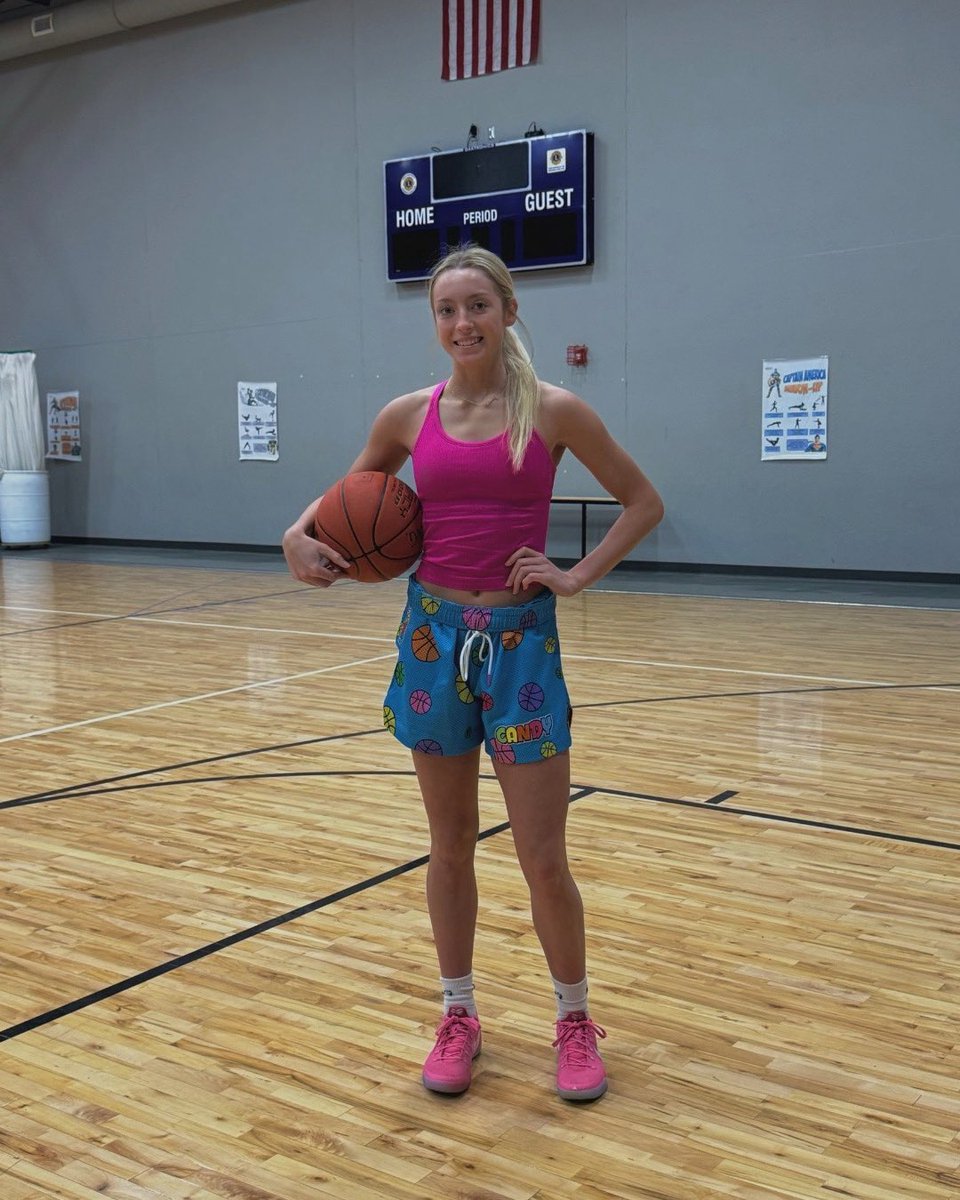 Izzy Eisbach tweet media