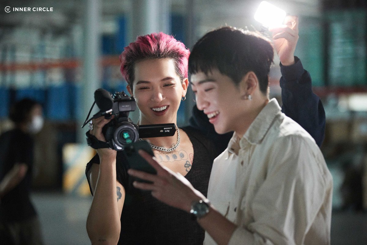 seotillie's tweet photo. BRING BACK MY MINYOON😭💙 https://t.co/M0X0ZGbq6H