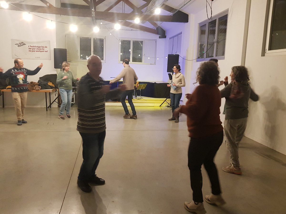 Dansetes Sabadell tweet media